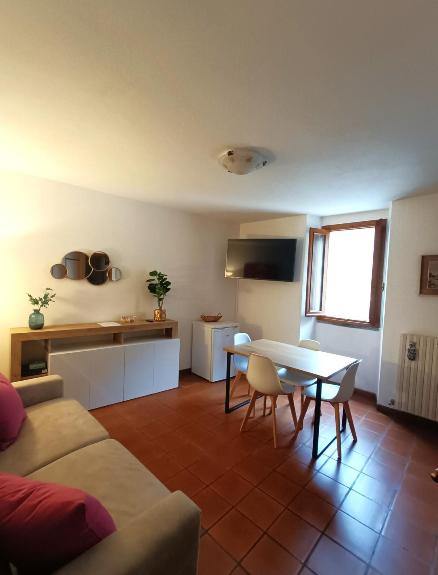 Riva Bianca Castle Holiday Home 리에르나 외부 사진